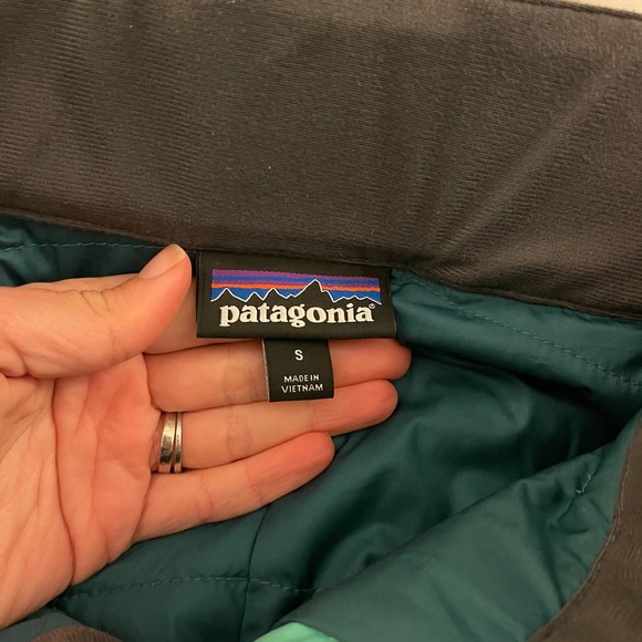Patagonia Women’s Insulated Snow Pants Fresh Teal - Picture 12 of 12